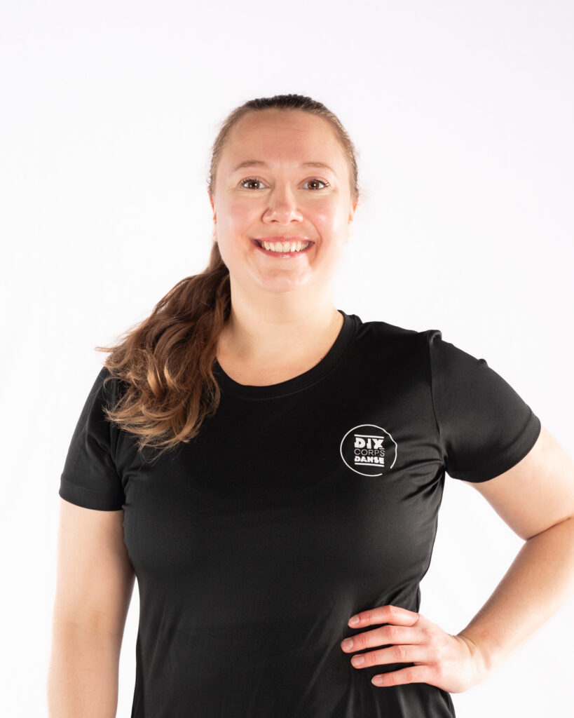 Photo de Sarah Jacques, enseignante en claquette